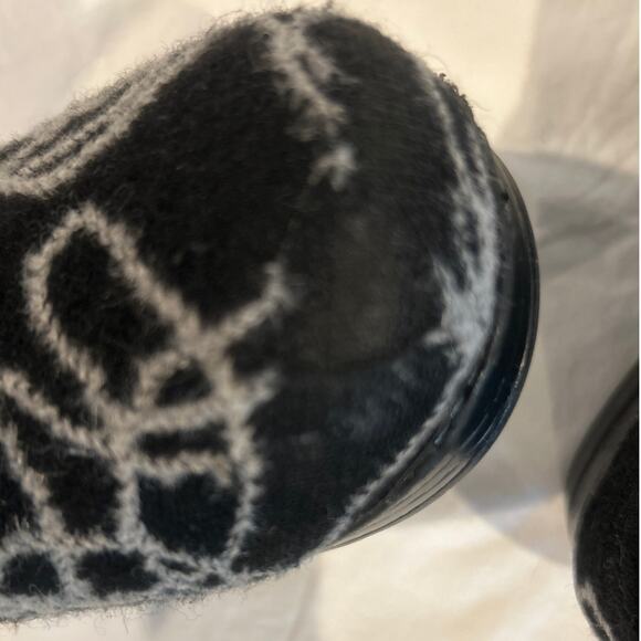 DANSKO Professional Black Gray Cobwebs Artsy Swirl Clogs Shoes Italy 36/5.5 - Picture 7 of 7